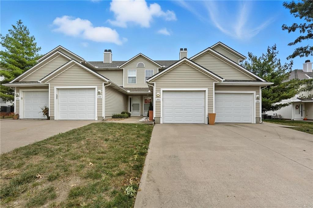 Listing Photo MLS #HMS2581629