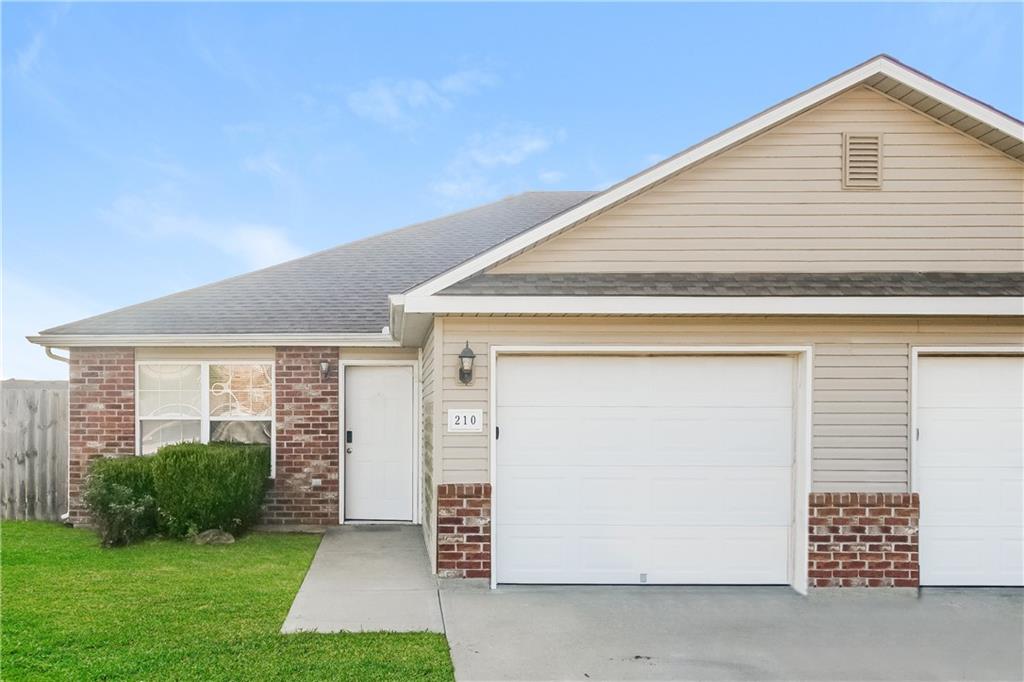 Listing Photo MLS #HMS2582014