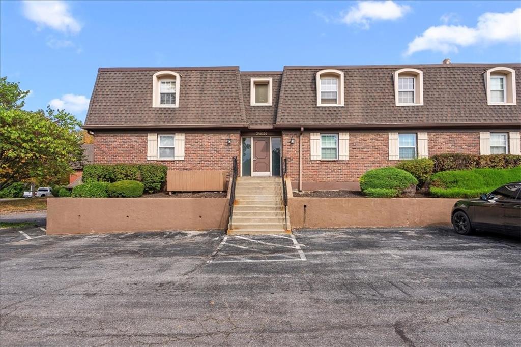 Listing Photo MLS #HMS2582250