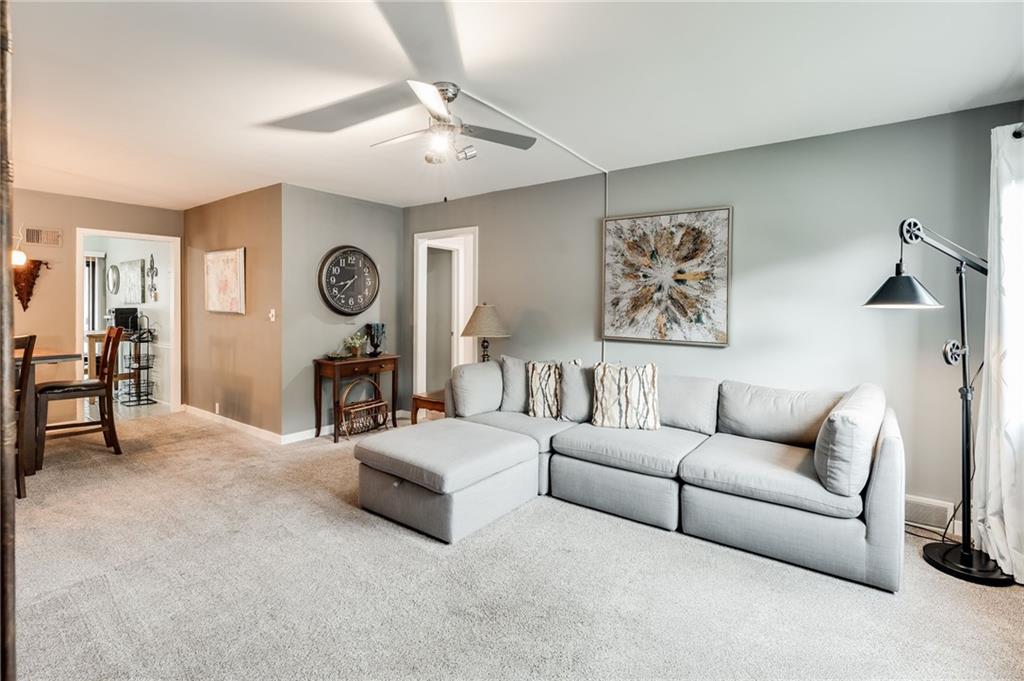 Listing Photo MLS #HMS2582479