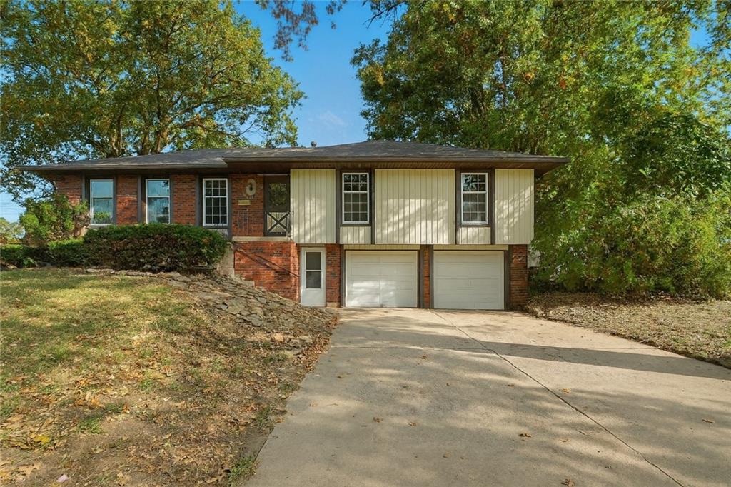 Listing Photo MLS #HMS2582539
