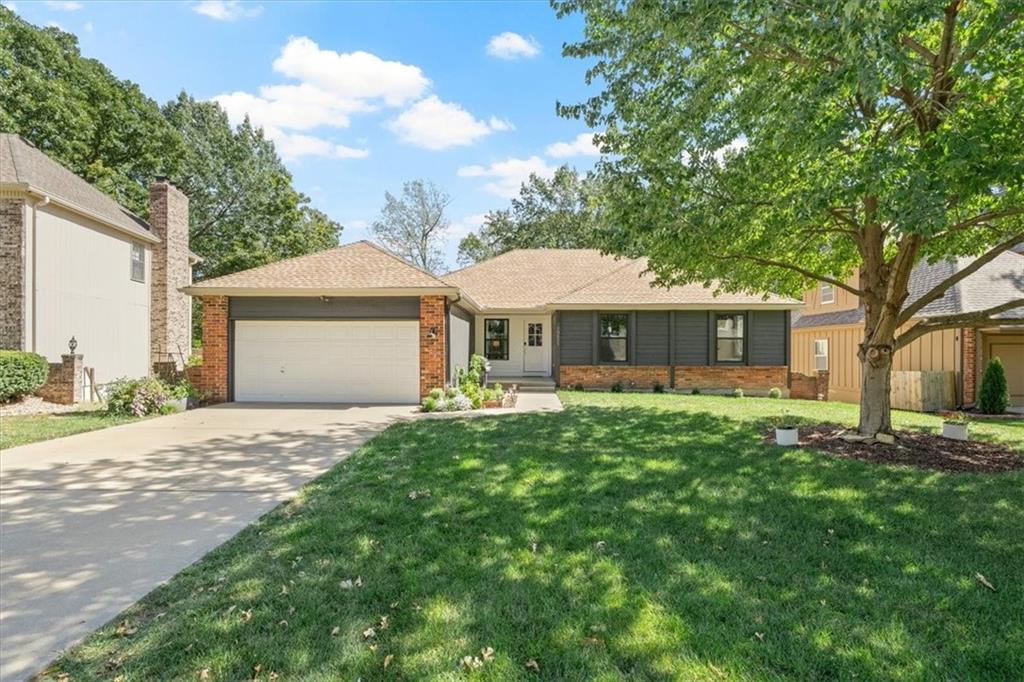 Listing Photo MLS #HMS2583145