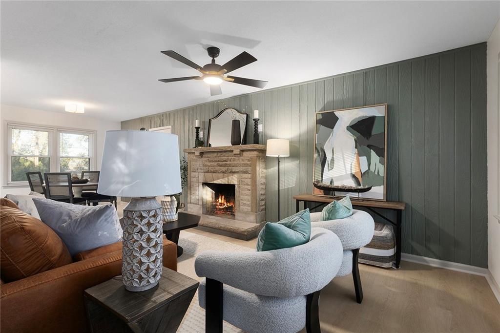 Listing Photo MLS #HMS2583200