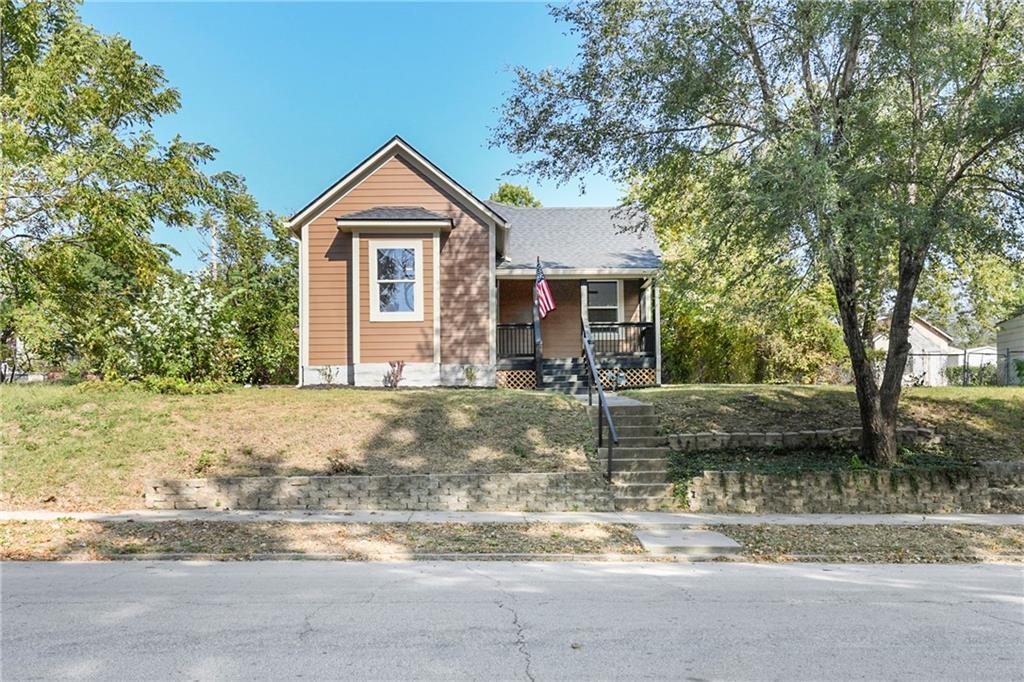 Listing Photo MLS #HMS2583520