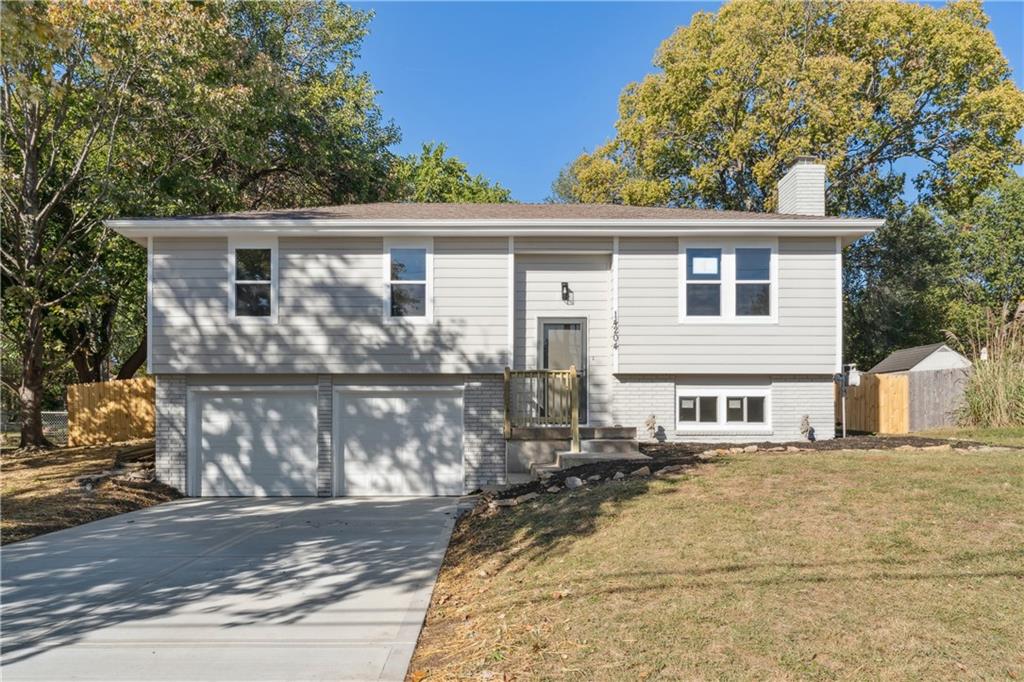 Listing Photo MLS #HMS2583585