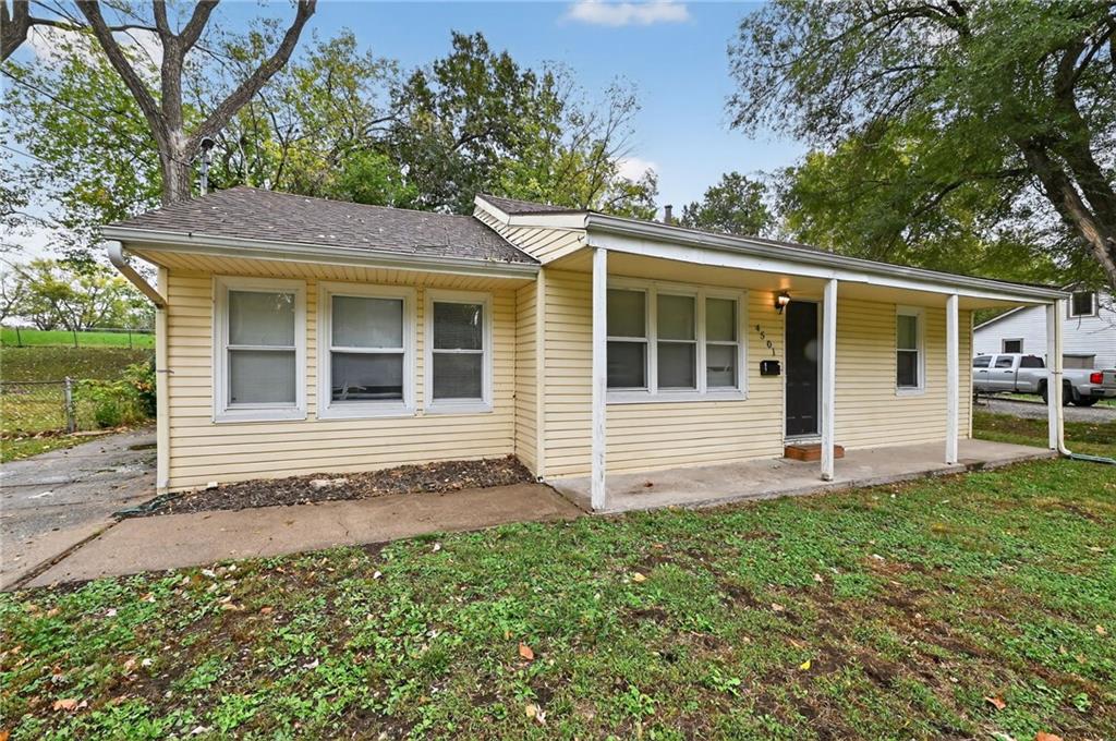 Listing Photo MLS #HMS2583695