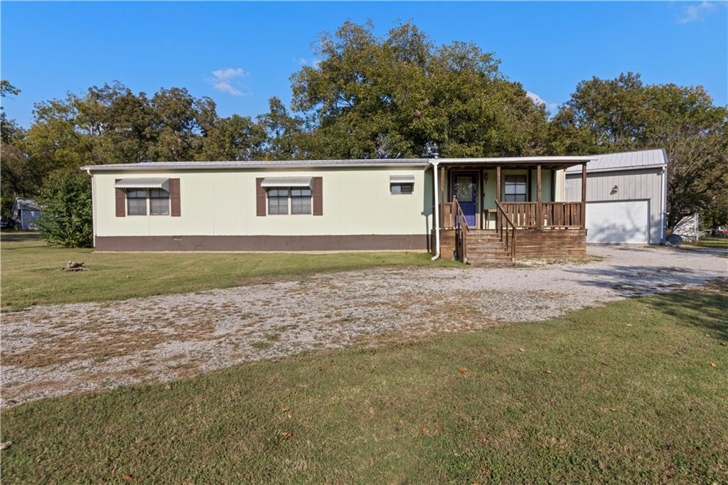 Listing Photo MLS #HMS2584180