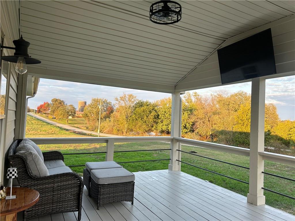 Listing Photo MLS #HMS2584463