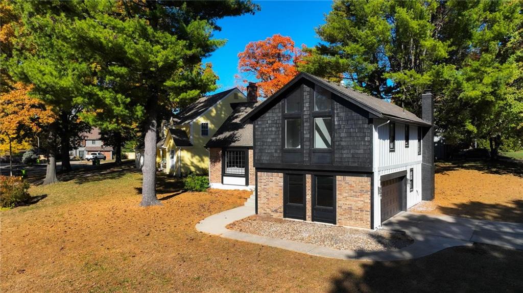 Listing Photo MLS #HMS2584948