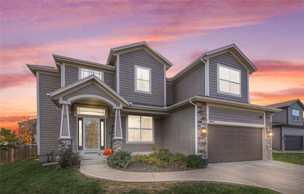 Listing Photo MLS #HMS2585031