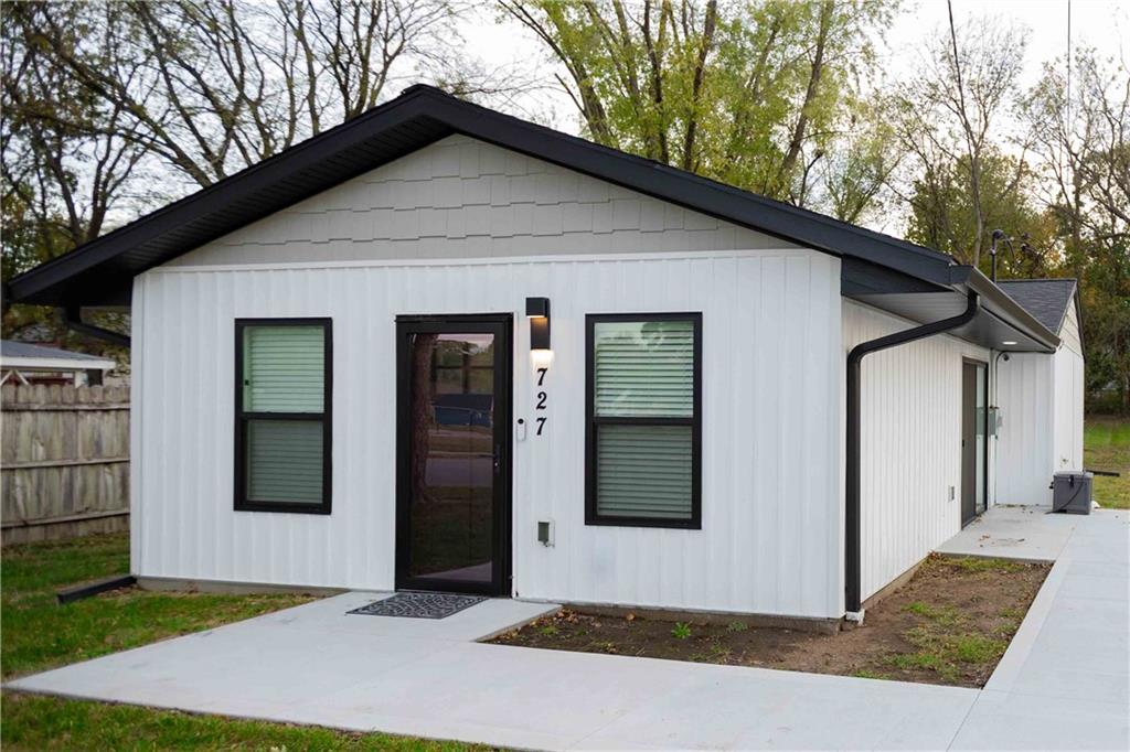 Listing Photo MLS #HMS2585061