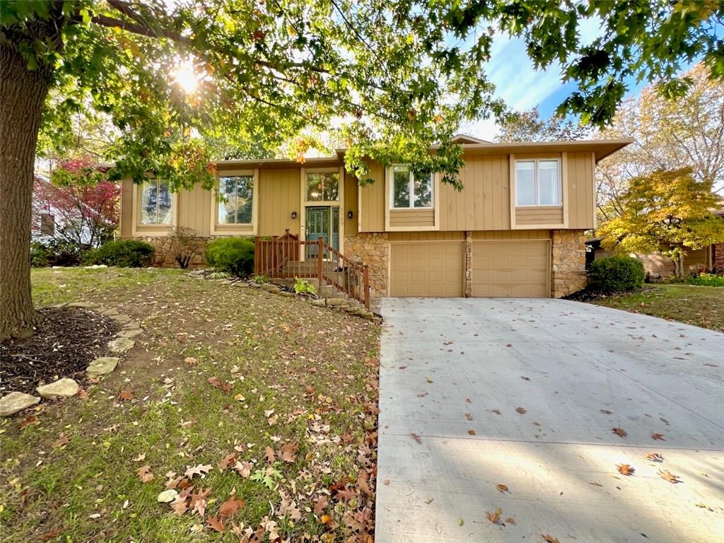 Listing Photo MLS #HMS2585102