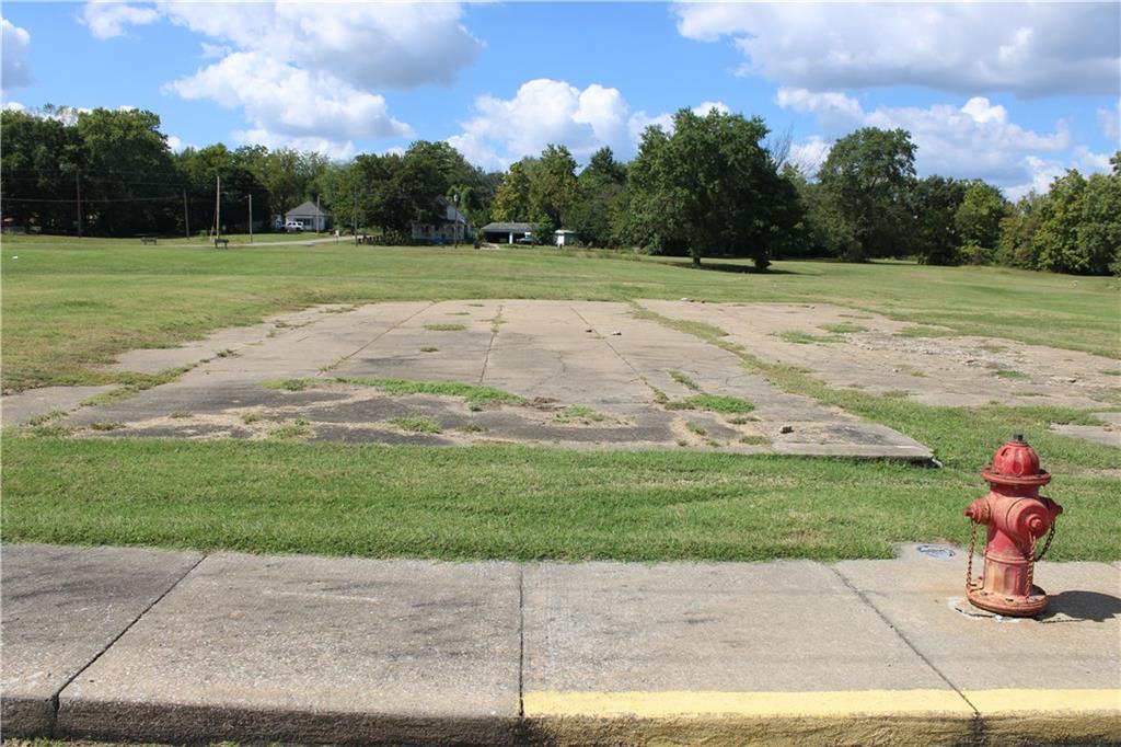 Listing Photo MLS #HMS2586527