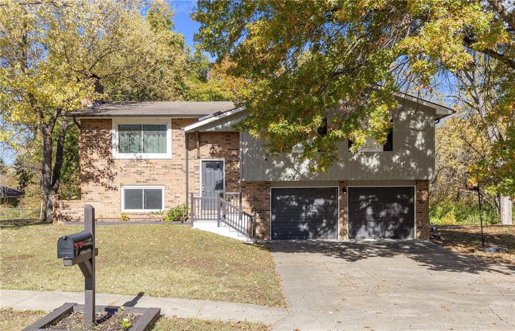 Listing Photo MLS #HMS2586533