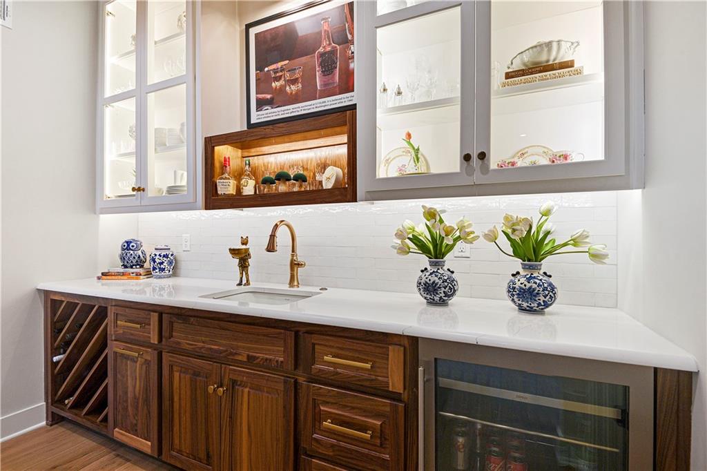 Listing Photo MLS #HMS2586591