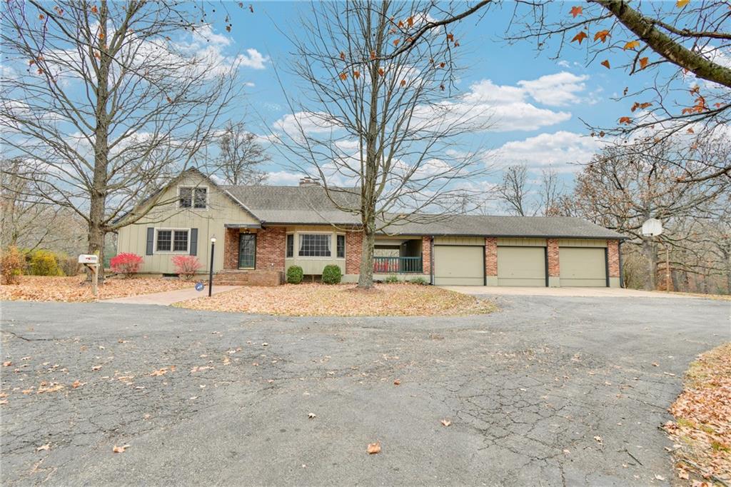 Listing Photo MLS #HMS2586698