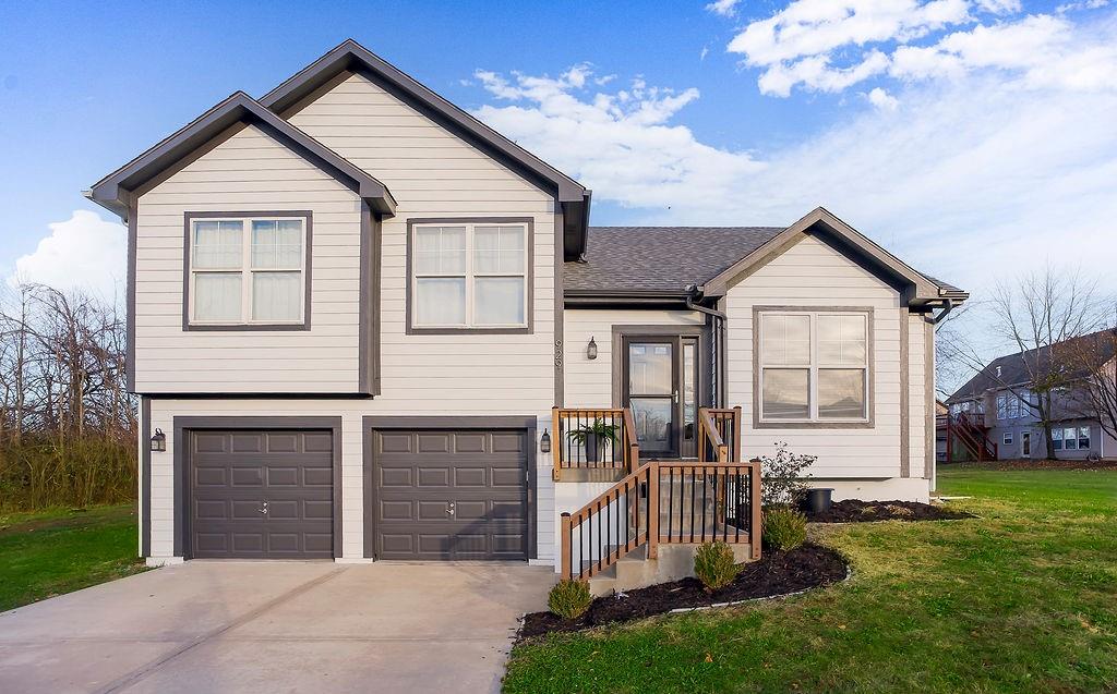 Listing Photo MLS #HMS2586826