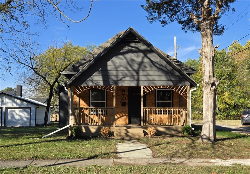 Listing Photo MLS #HMS2586833