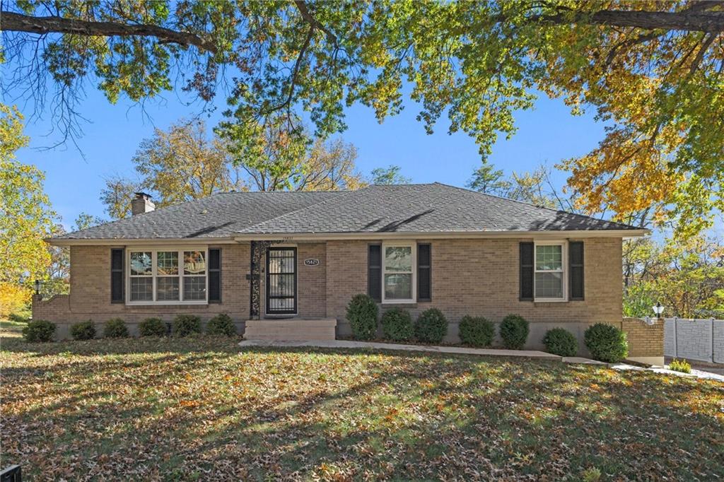 Listing Photo MLS #HMS2586894