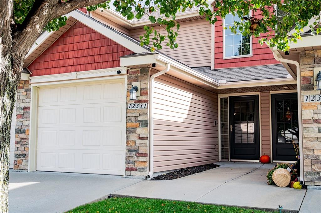 Listing Photo MLS #HMS2586913