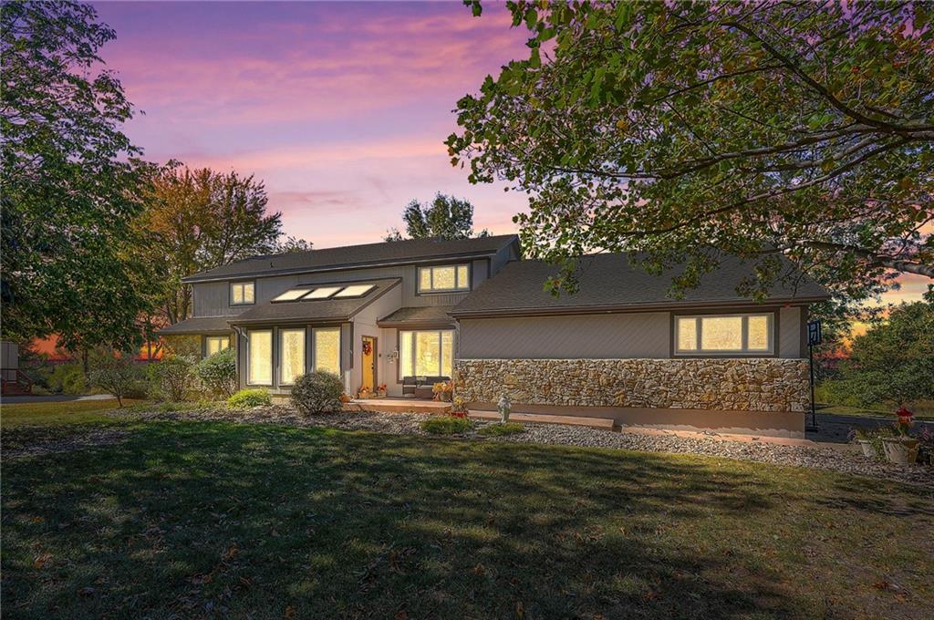 Listing Photo MLS #HMS2587560