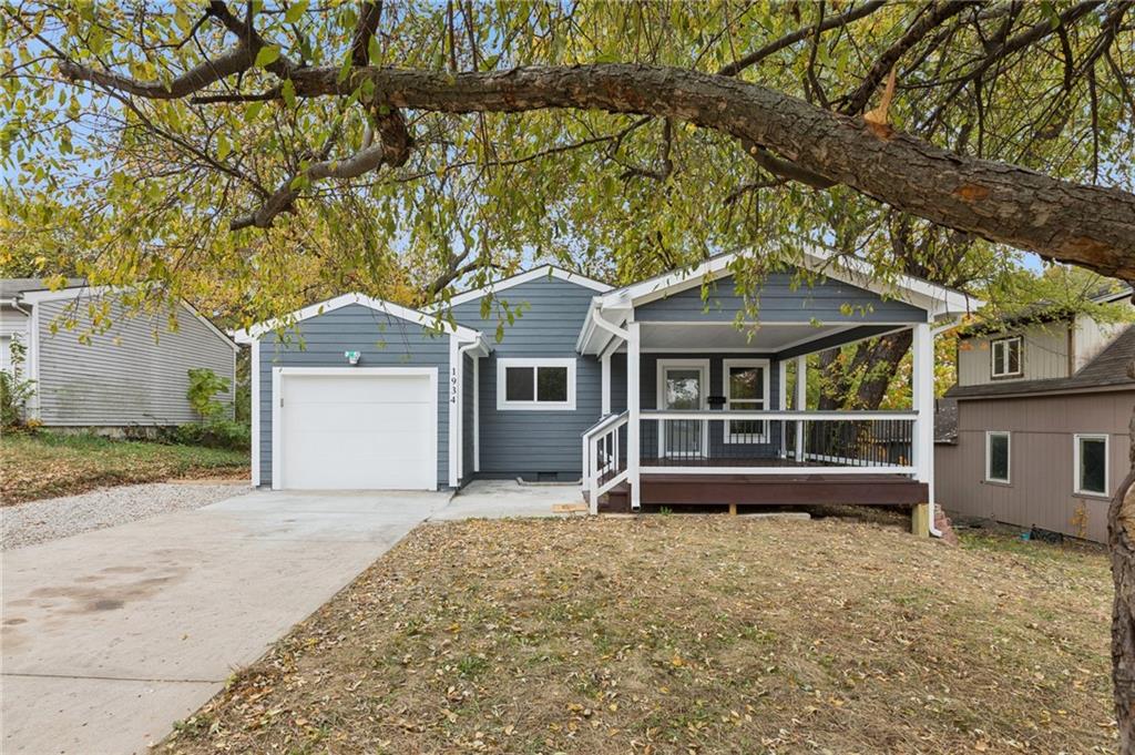 Listing Photo MLS #HMS2587700