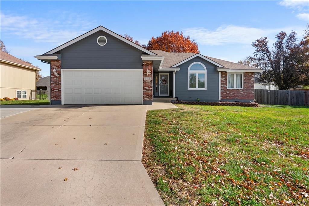 Listing Photo MLS #HMS2587775