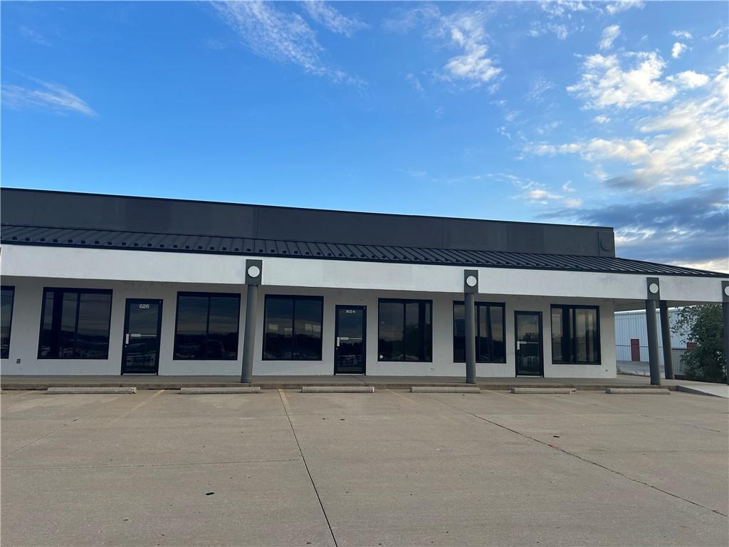 Listing Photo MLS #HMS2587875