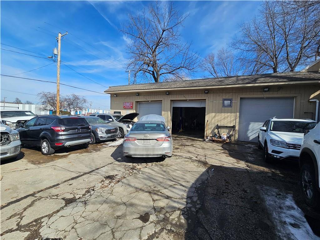 Listing Photo MLS #HMS2587876