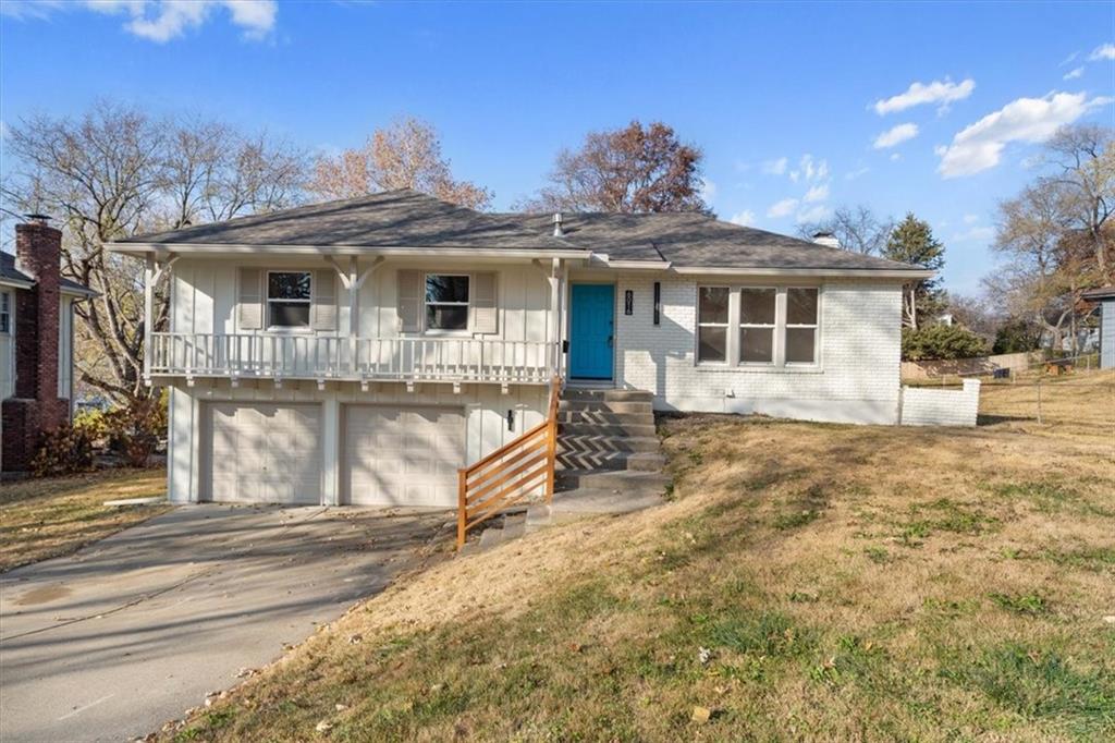 Listing Photo MLS #HMS2587896