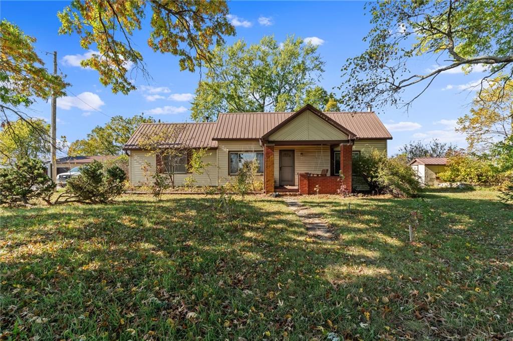 Listing Photo MLS #HMS2587927