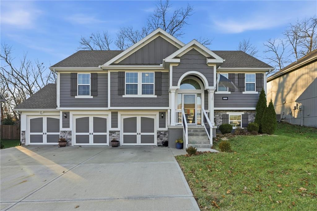 Listing Photo MLS #HMS2588022