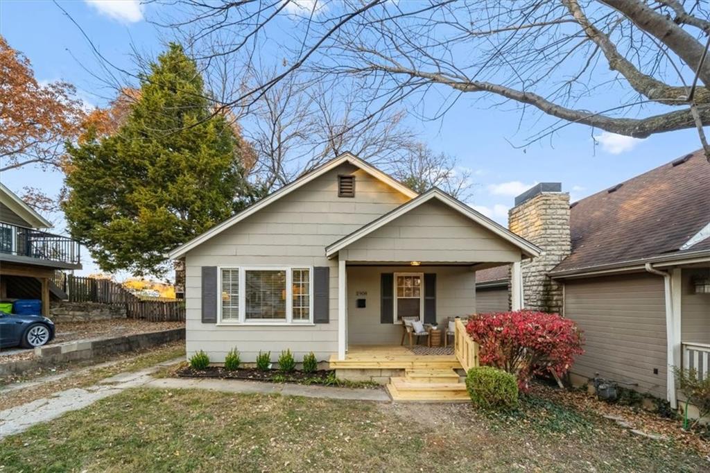 Listing Photo MLS #HMS2588440