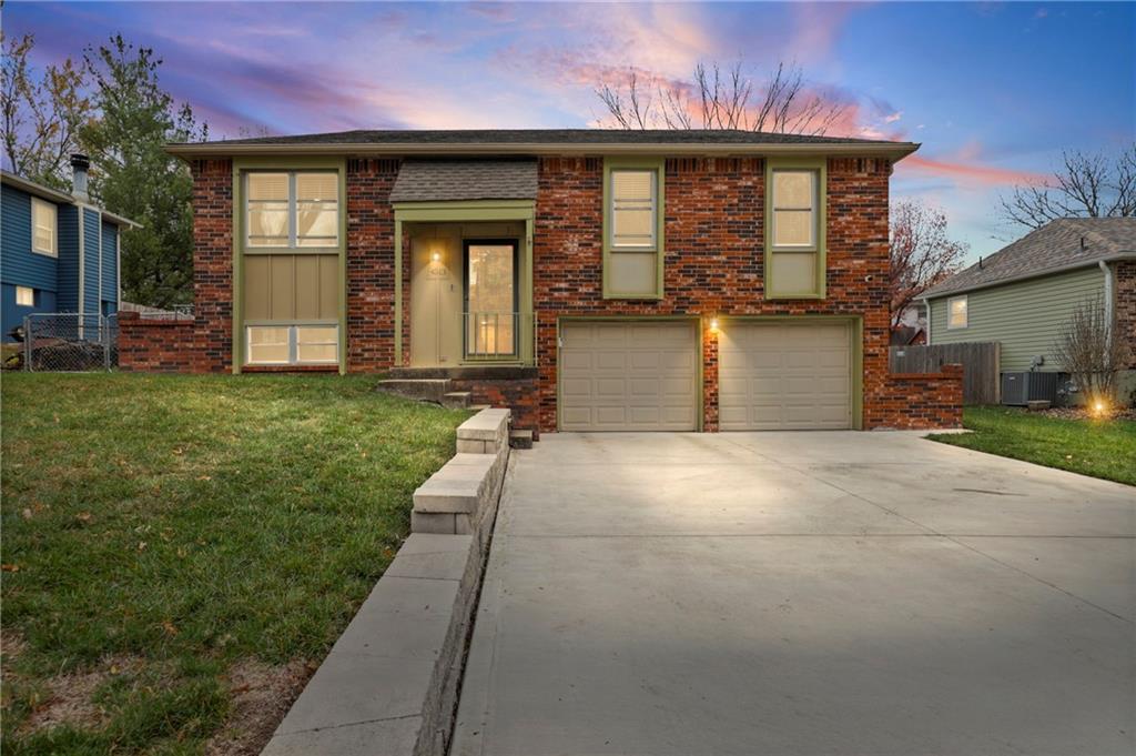 Listing Photo MLS #HMS2588922