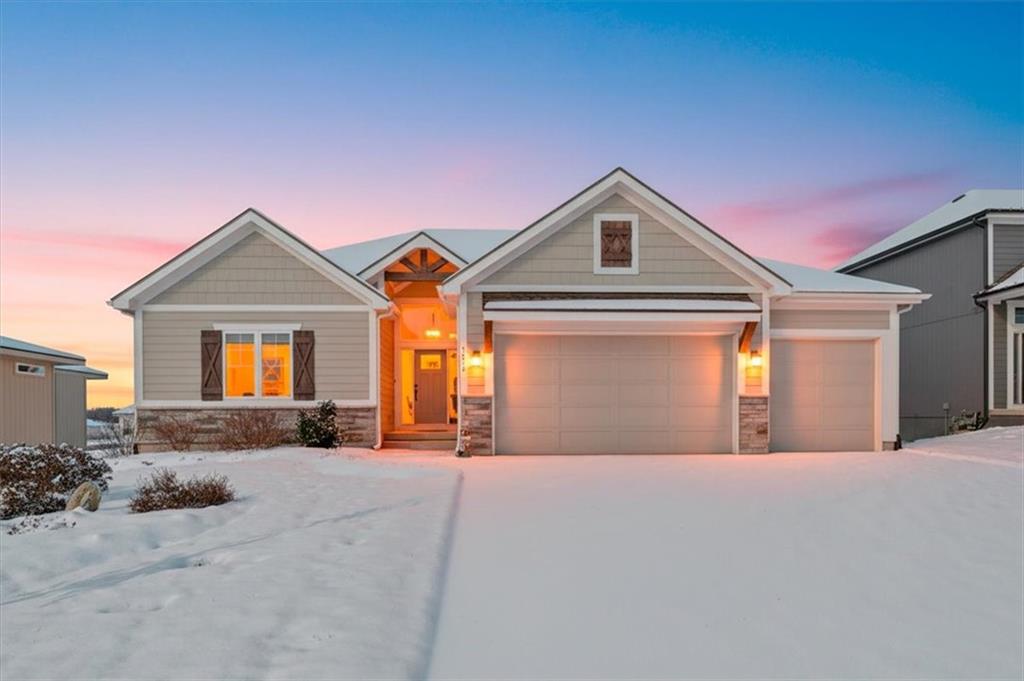 Listing Photo MLS #HMS2589385