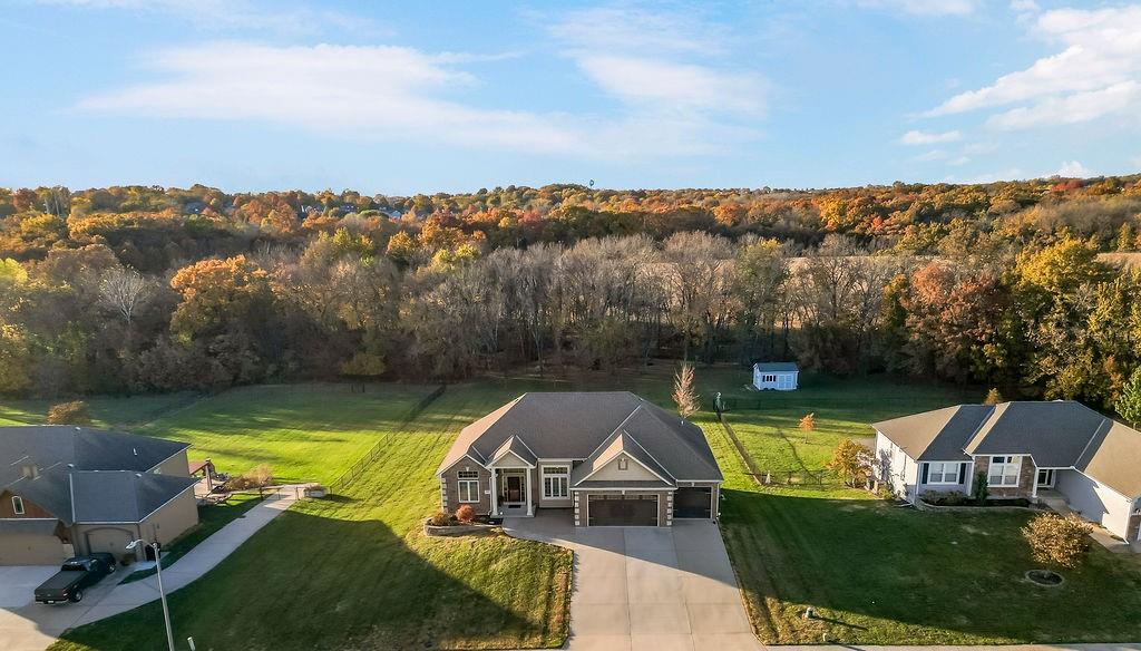 Listing Photo MLS #HMS2589967