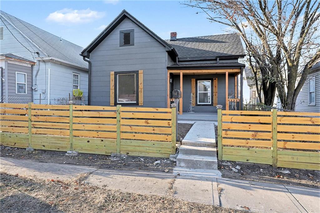 Listing Photo MLS #HMS2591409