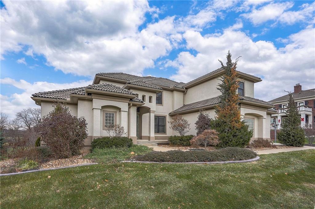 Listing Photo MLS #HMS2591750