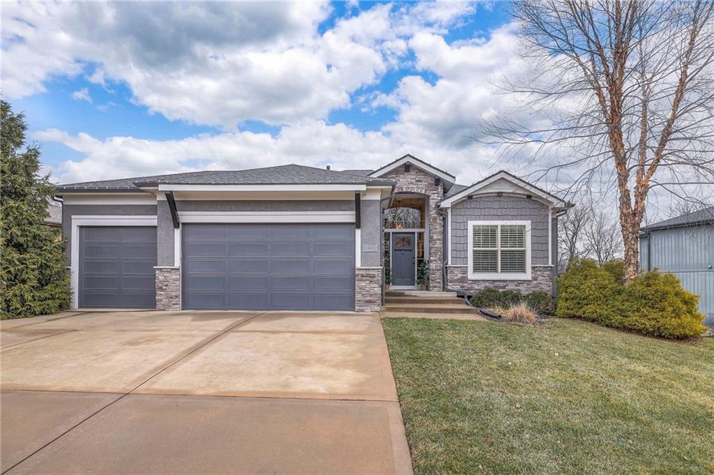 Listing Photo MLS #HMS2592816