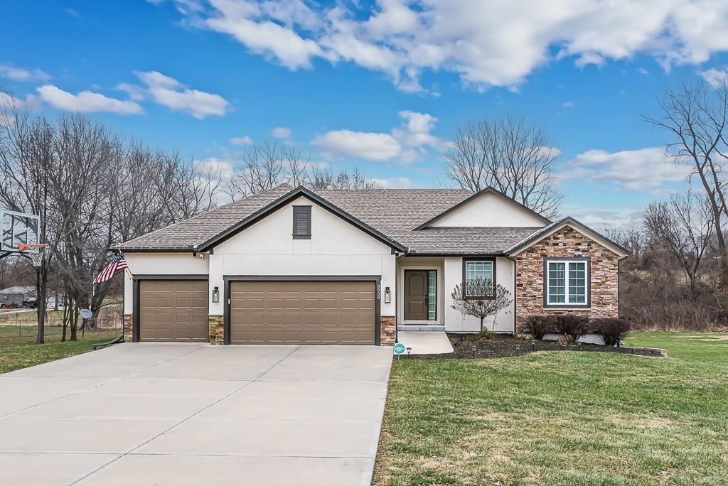 Listing Photo MLS #HMS2592820