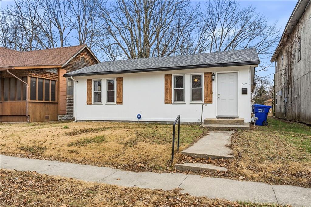 Listing Photo MLS #HMS2592849