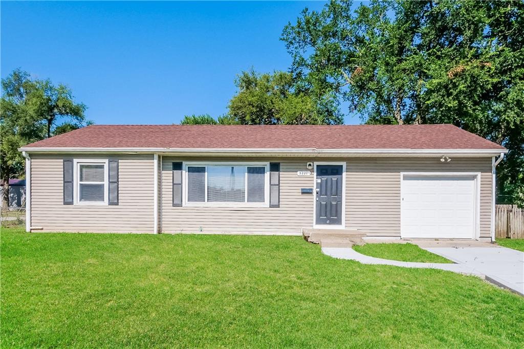 Listing Photo MLS #HMS2592991