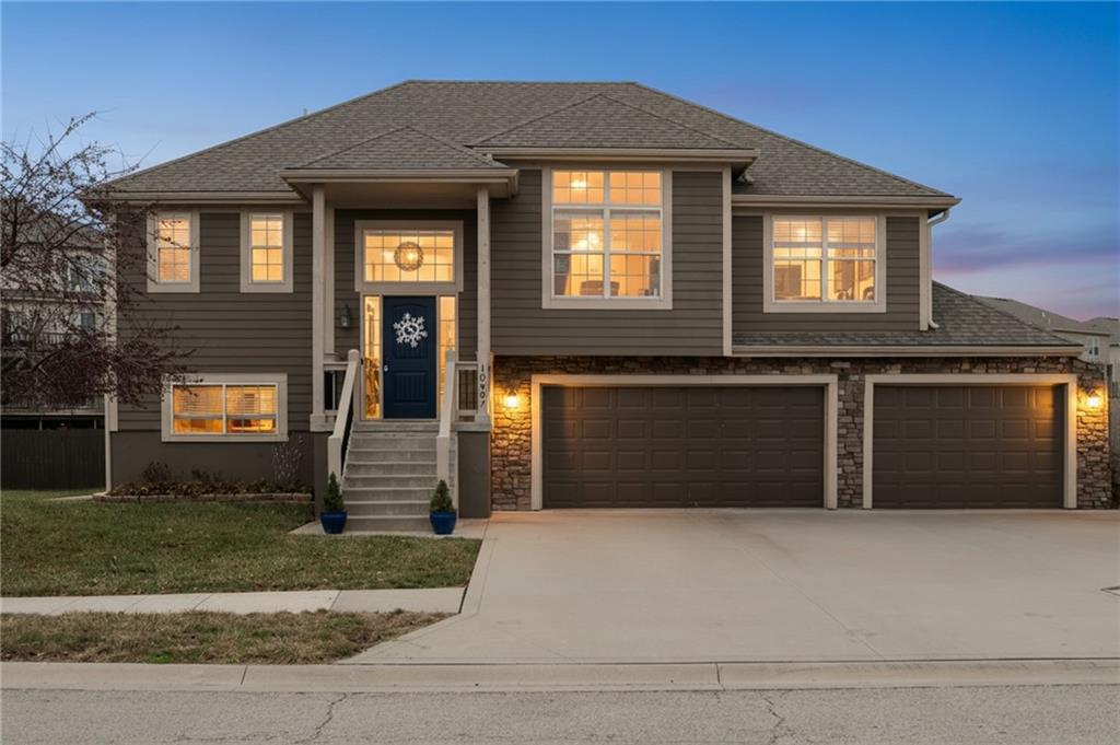 Listing Photo MLS #HMS2594634