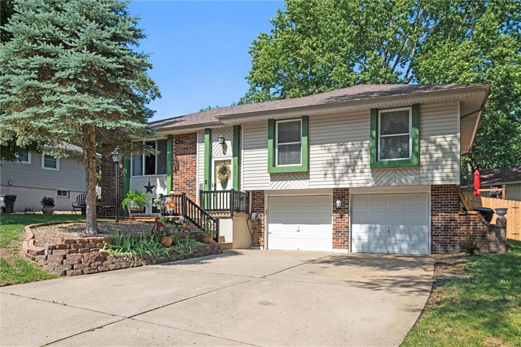 Listing Photo MLS #HMS2595530