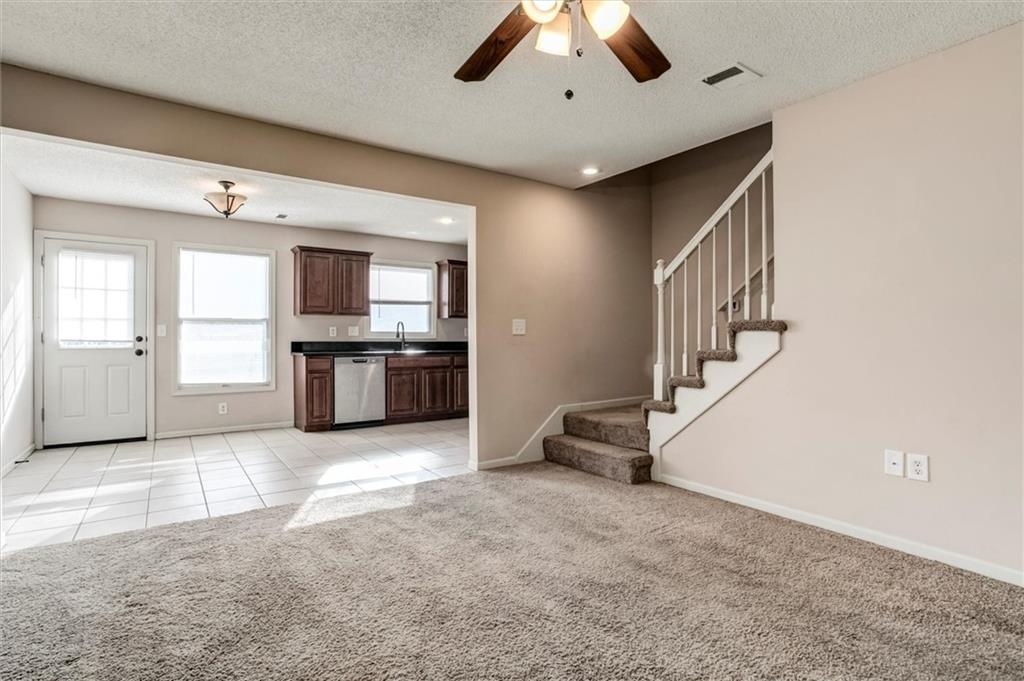 Listing Photo MLS #HMS2595532