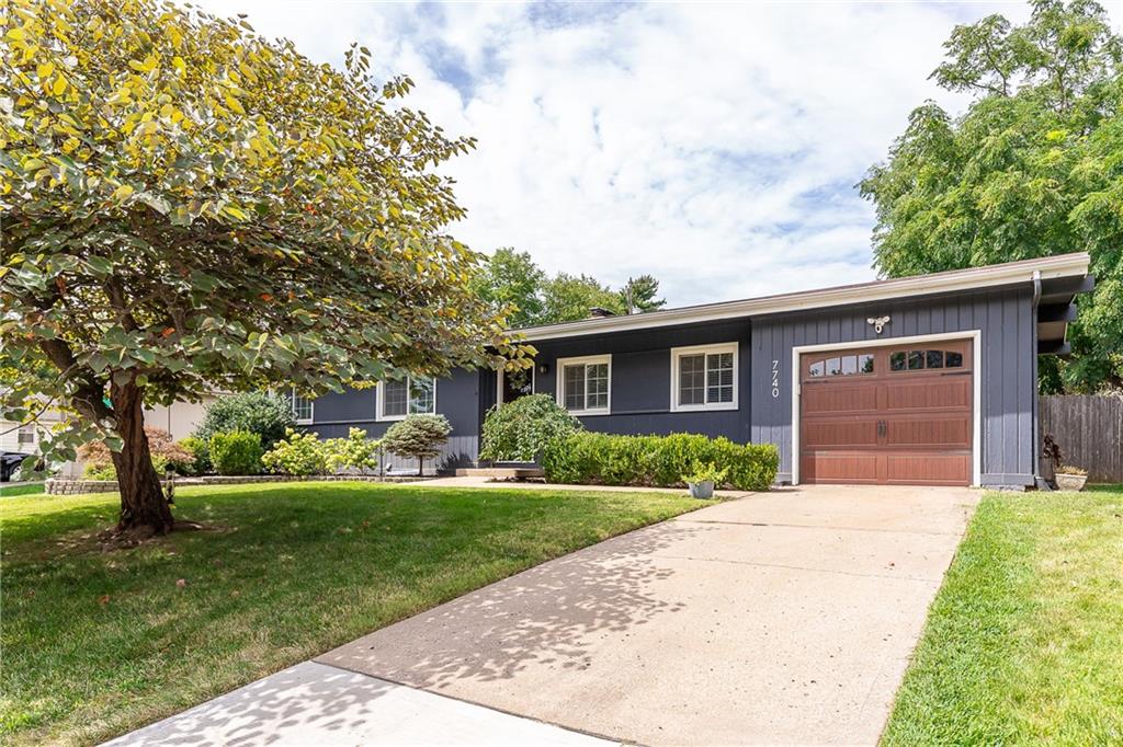 Listing Photo MLS #HMS2595872