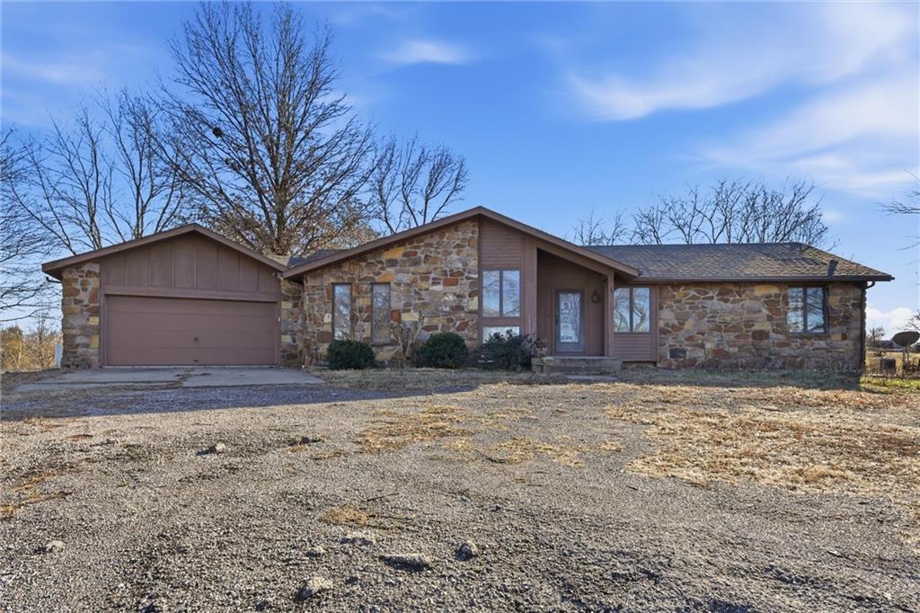 Listing Photo MLS #HMS2596161