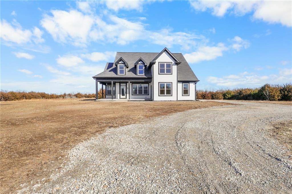 Listing Photo MLS #HMS2596187