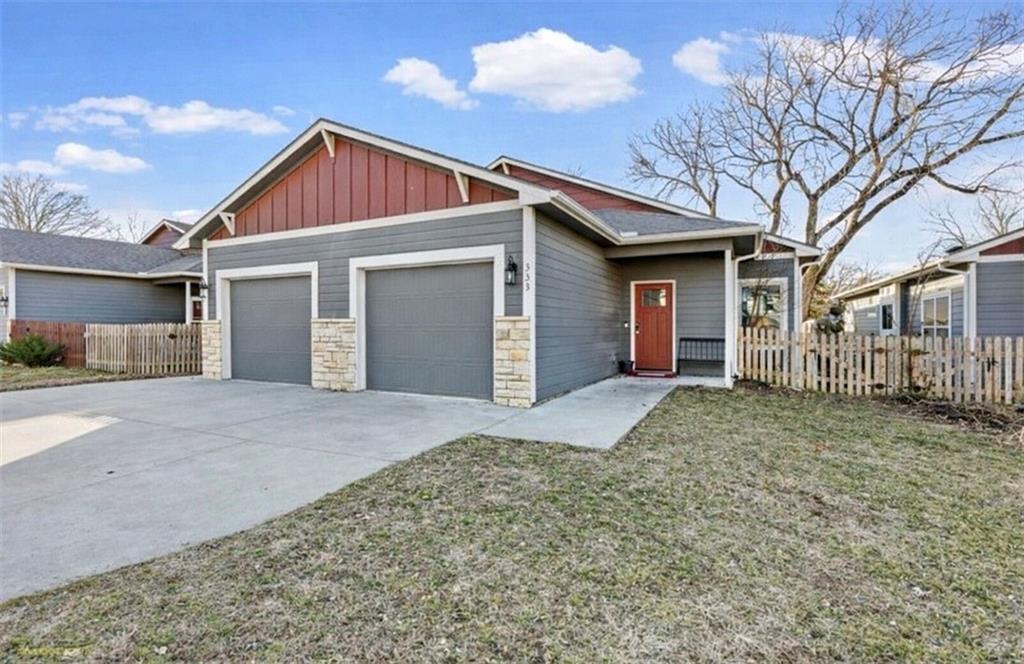 Listing Photo MLS #HMS2596194