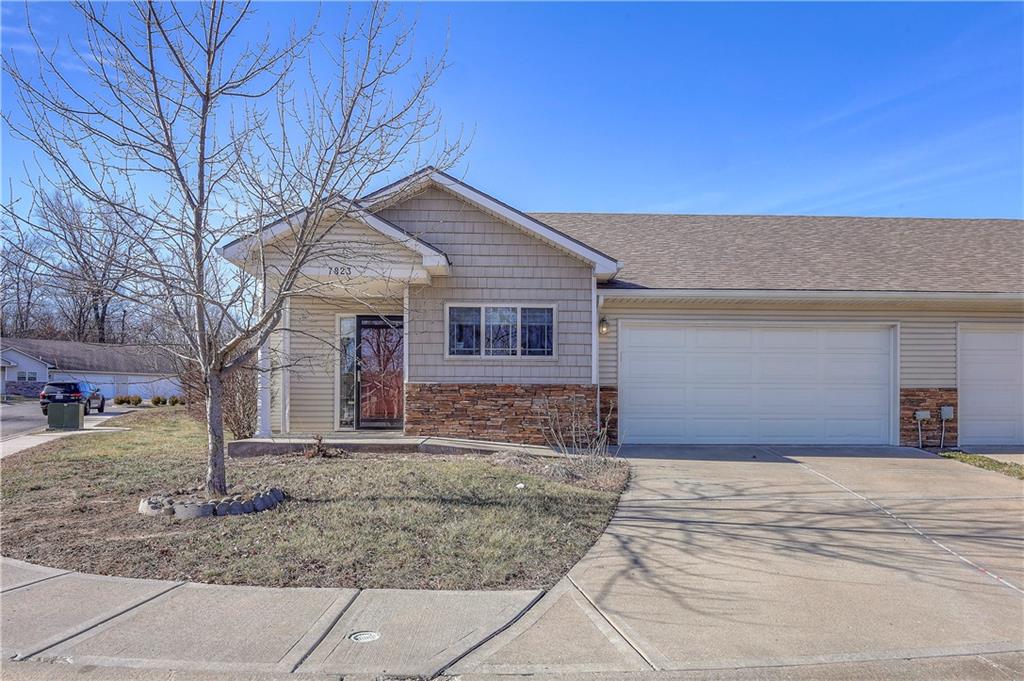 Listing Photo MLS #HMS2596914